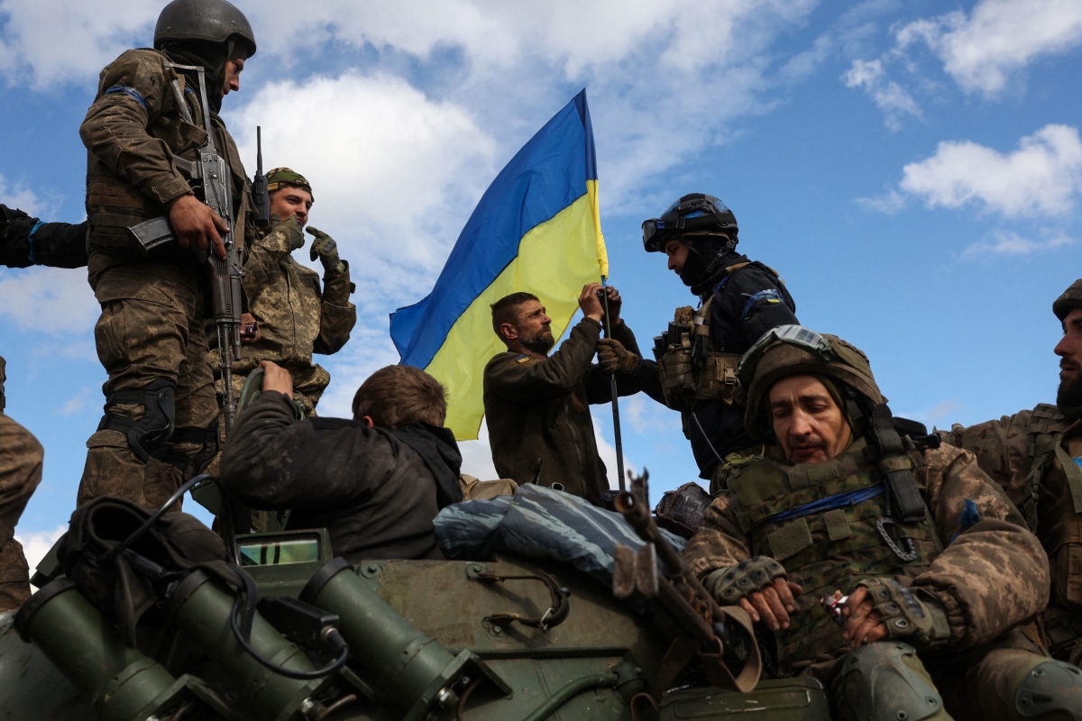 Nga dùng kế “một mũi tên trúng nhiều đích” và thế khó của Ukraine